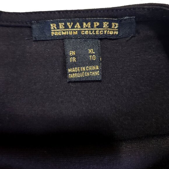 Black Round Hem Mini Skirt - Picture 2 of 3